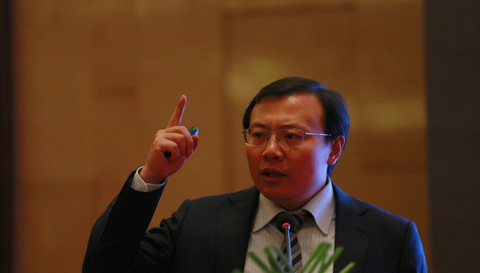 VIP群成员满仓融资亏超千万元任泽平回应